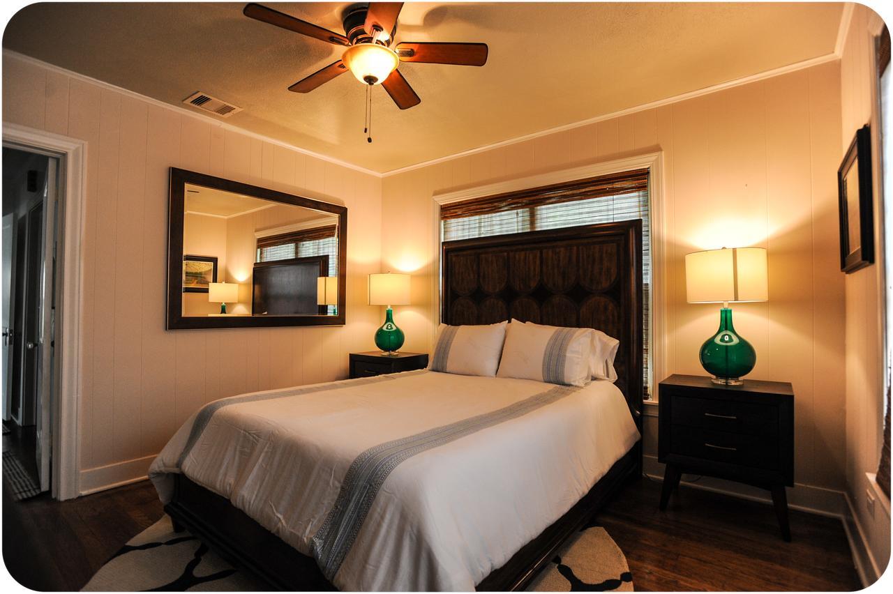 The Coyle Cabin - Close To Downtown, Stadiums, U Of H, Med Center Houston Ngoại thất bức ảnh